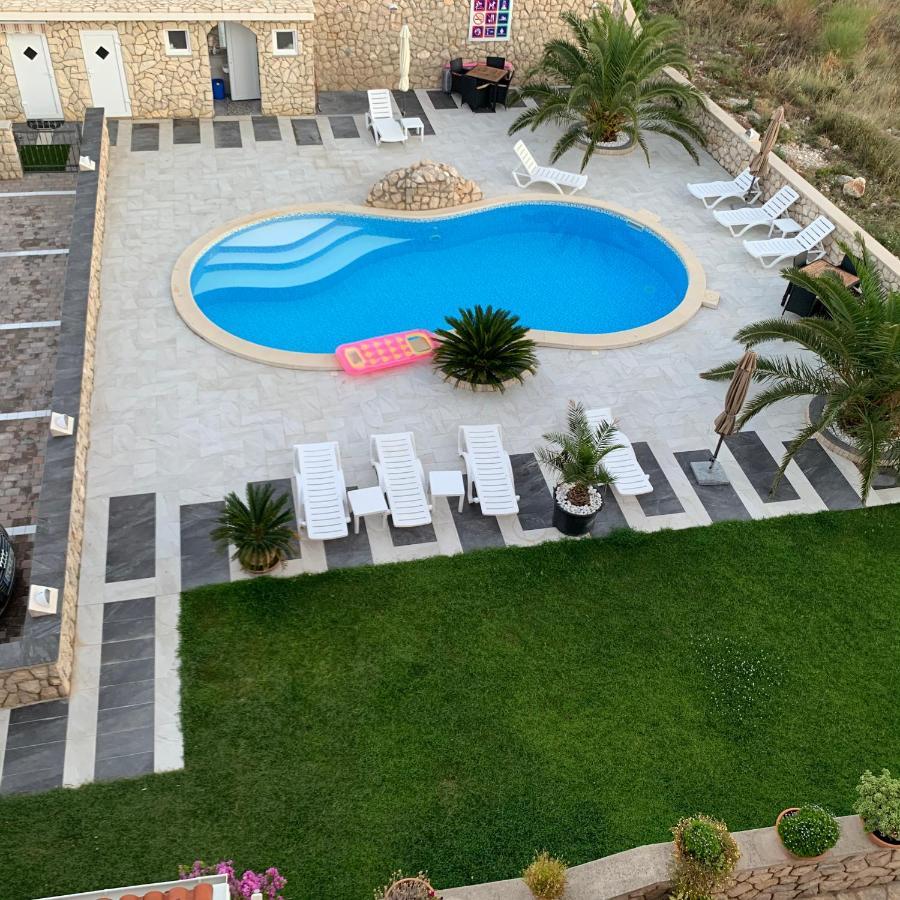 Apartments Albatross Novalja Dış mekan fotoğraf