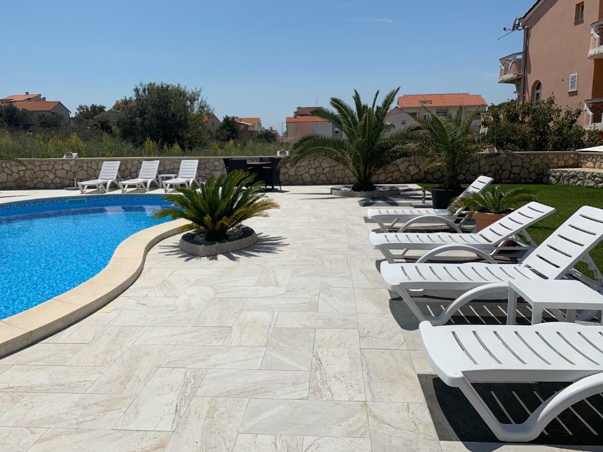 Apartments Albatross Novalja Dış mekan fotoğraf